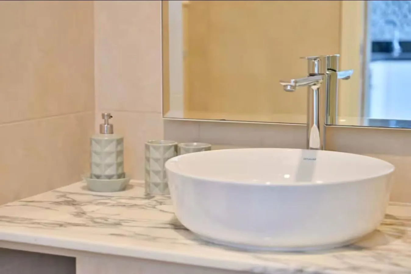 Apartment Paramount Elegance 10 Minutes Walk To Dubai Mall