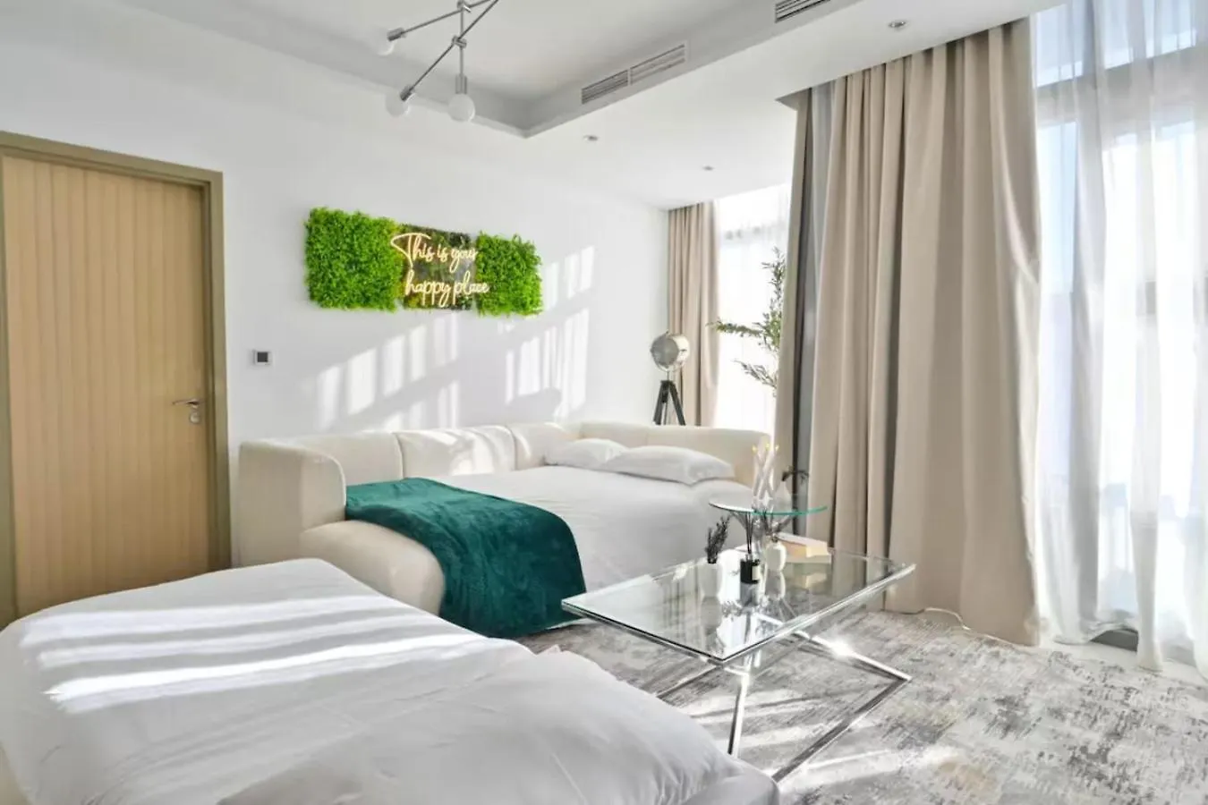 Paramount Elegance 10 Minutes Walk To Dubai Mall 0*,  United Arab Emirates